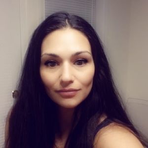 Meet your Posher, Noelle